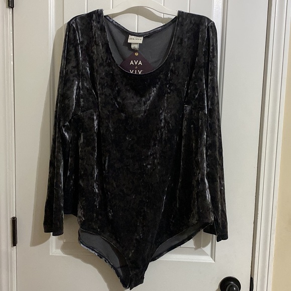Women's Plus Size Velvet Long Sleeve Body Suit - Ava & Viv™ - Gray Size 2X - Picture 2 of 6